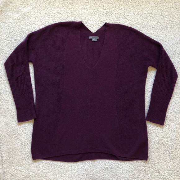 EUC Vince 100% Cashmere Sweater EUC Vince 100% Cashmere Sweater